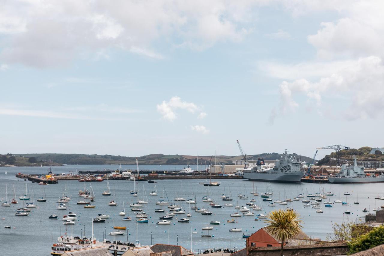 Stunning Views Over The Beautiful Falmouth Harbour Luaran gambar