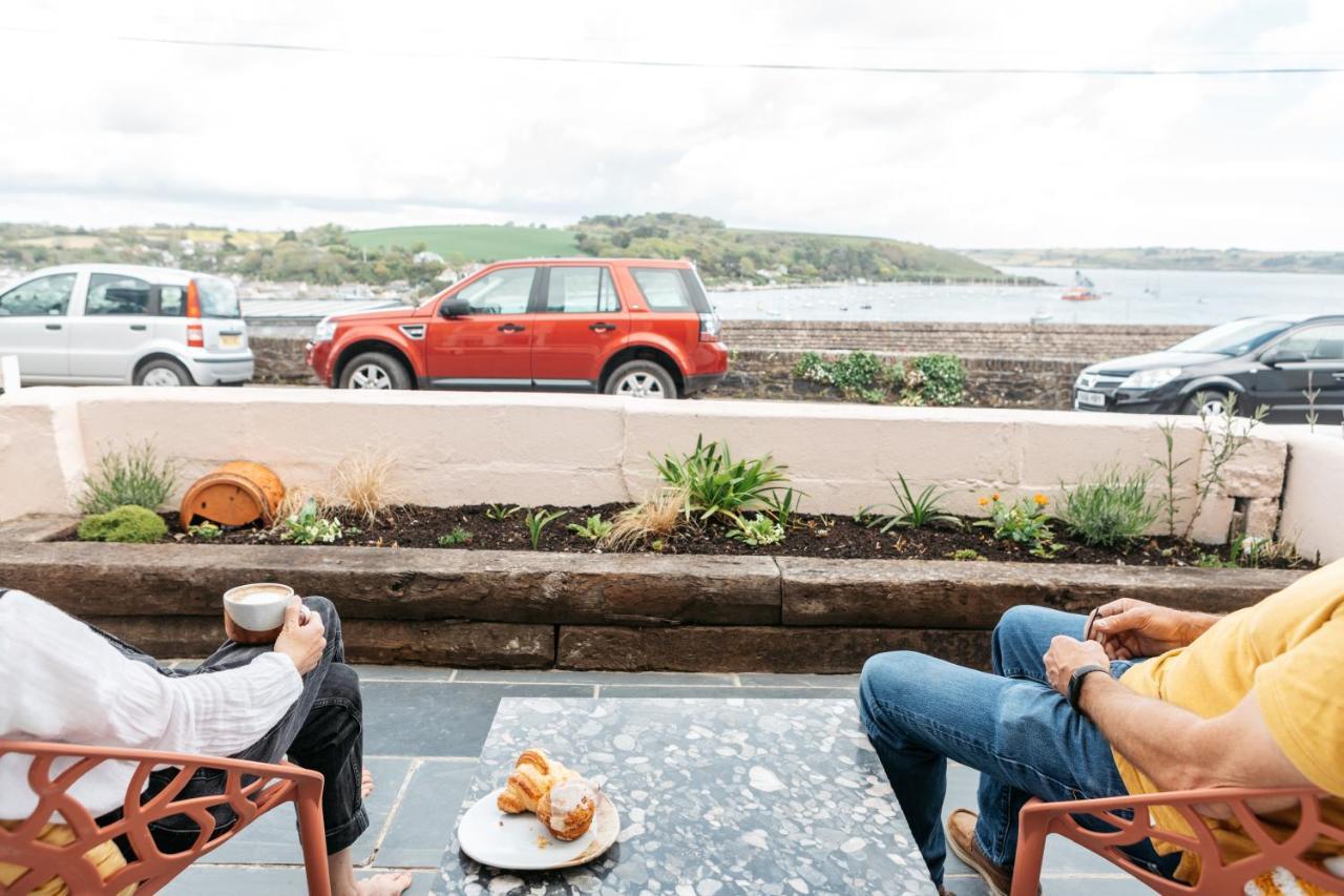 Stunning Views Over The Beautiful Falmouth Harbour Luaran gambar